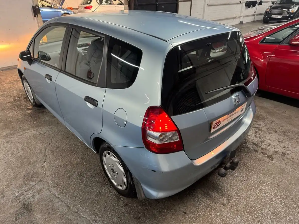 2007-honda-jazz-12-s-big-41