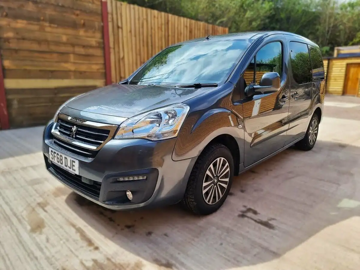 2018-peugeot-partner-big-5