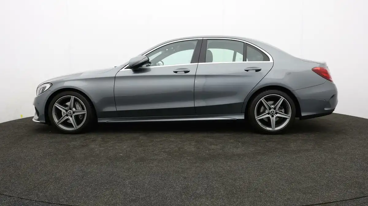 2018-mercedes-benz-c-class-21d-c220d-amg-line-ss-saloon-4d-9g-tronic-plus-big-61