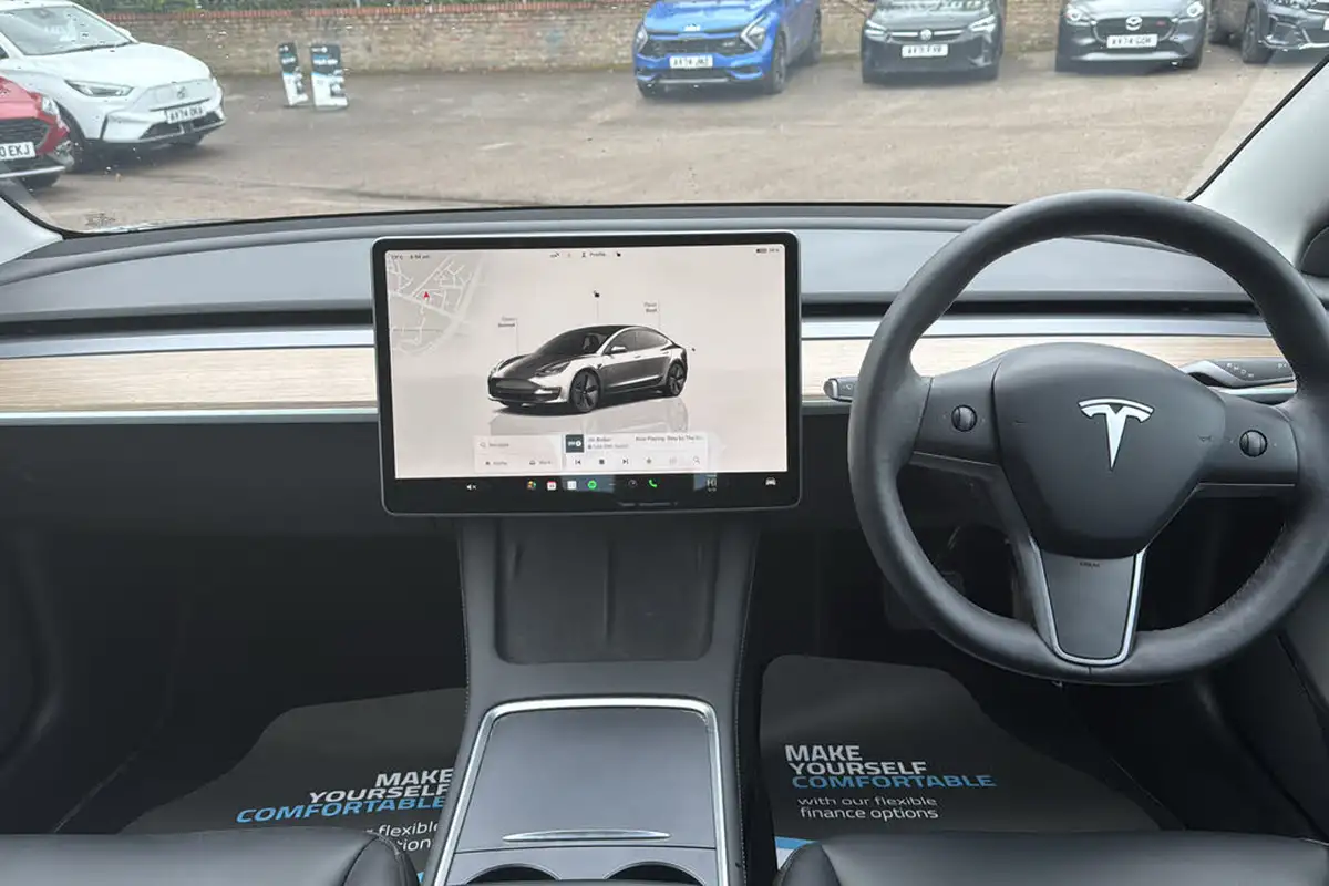 2022-tesla-model-3-e-long-range-big-7