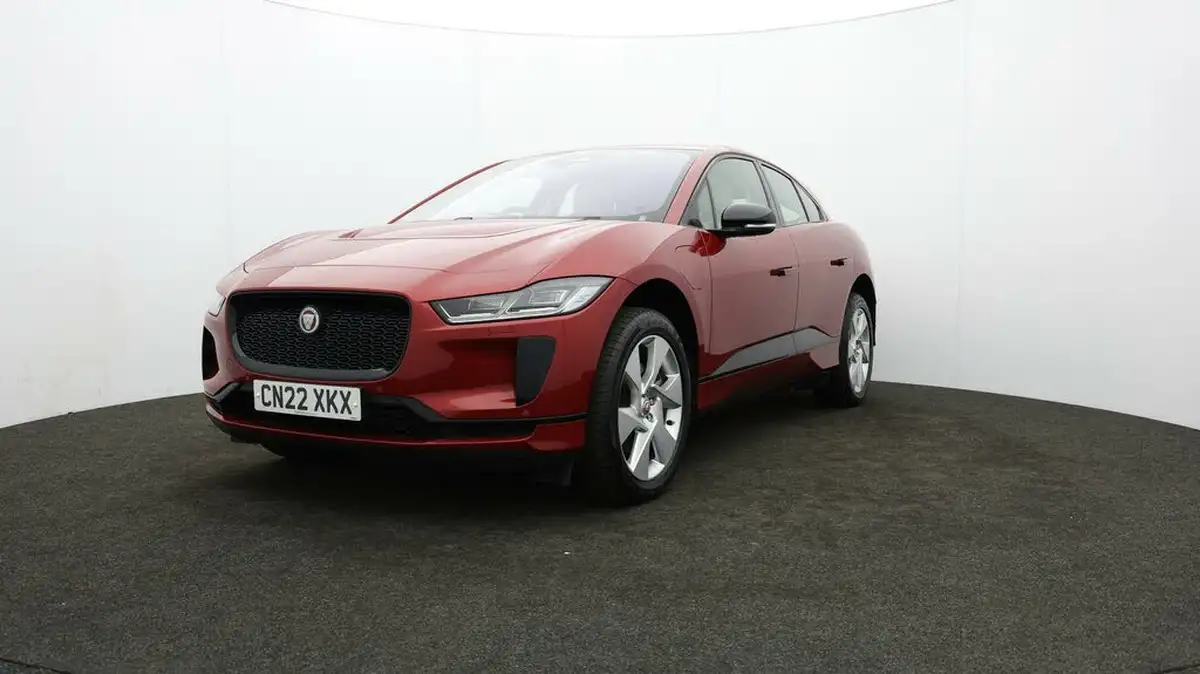 2022-jaguar-i-pace-ev400-se-big-51