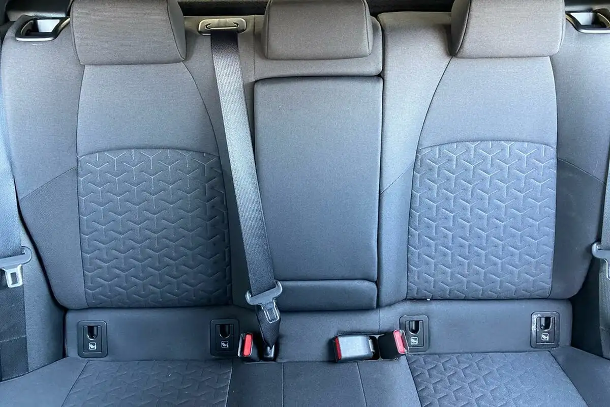 2022-toyota-corolla-18-vvt-i-icon-tech-trk-hatchback-5d-big-10