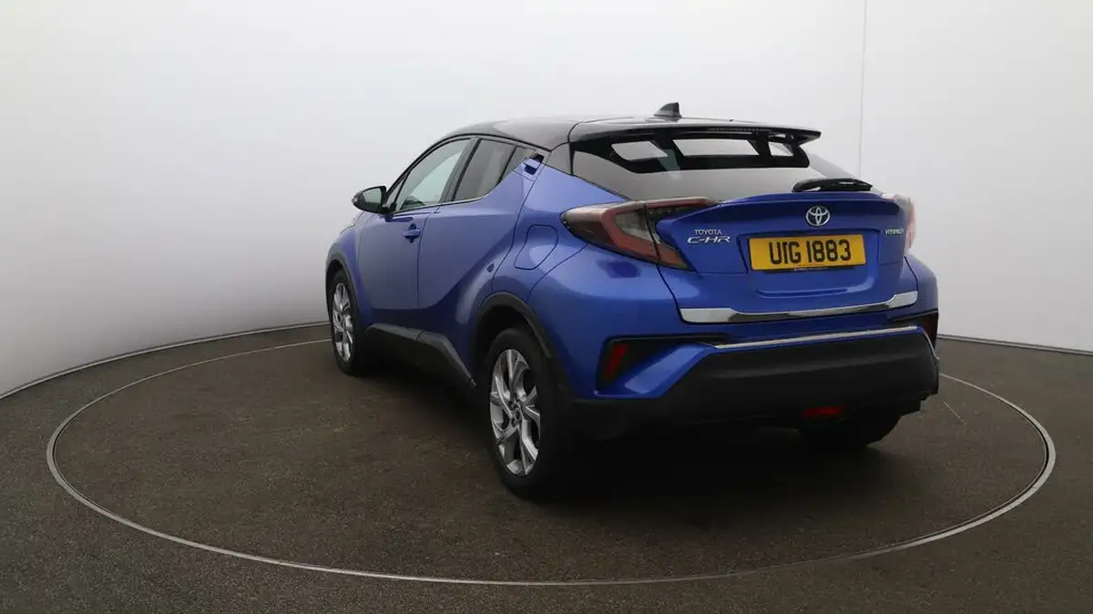 2018-toyota-c-hr-18-vvt-i-dynamic-big-53