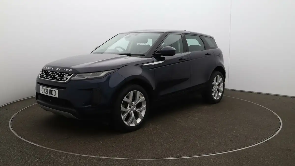 2021-land-rover-range-rover-evoque-15-p300e-se-big-3