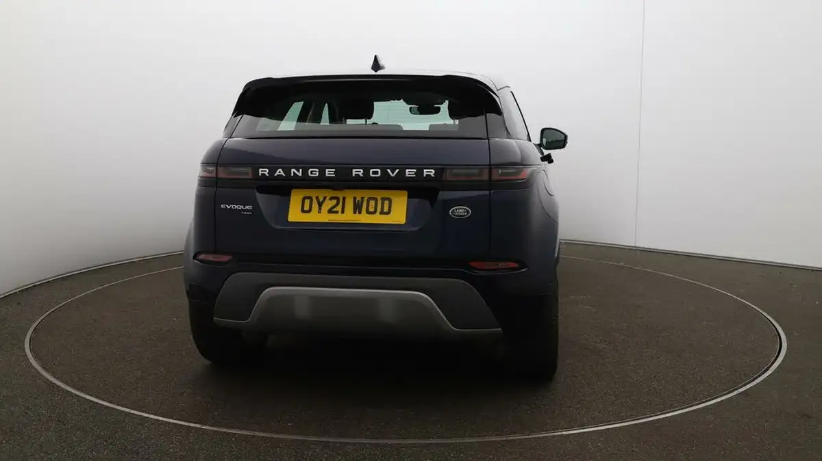 2021-land-rover-range-rover-evoque-15-p300e-se-big-48