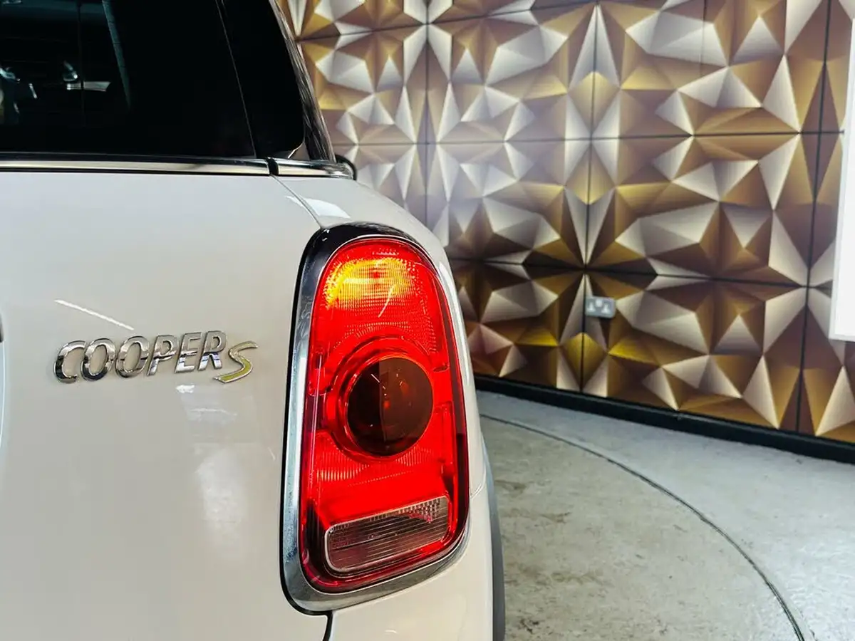 2019-mini-countryman-15-cooper-s-e-phev-sport-big-22