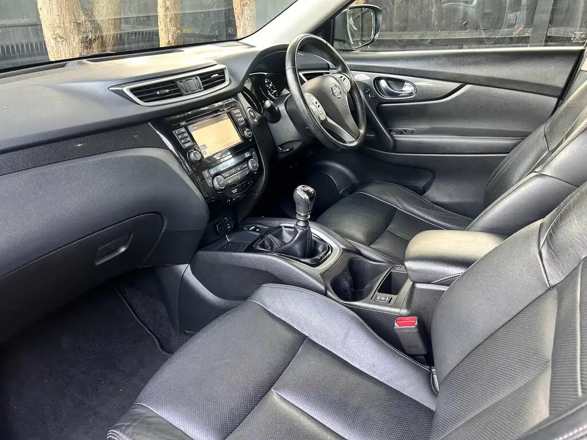 2017-nissan-x-trail-16dci-tekna-big-43
