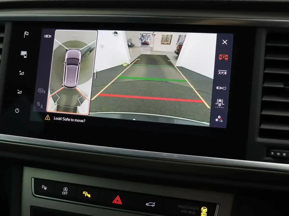 2022-seat-ateca-15-ecotsi-xperience-lux-dsg-big-13