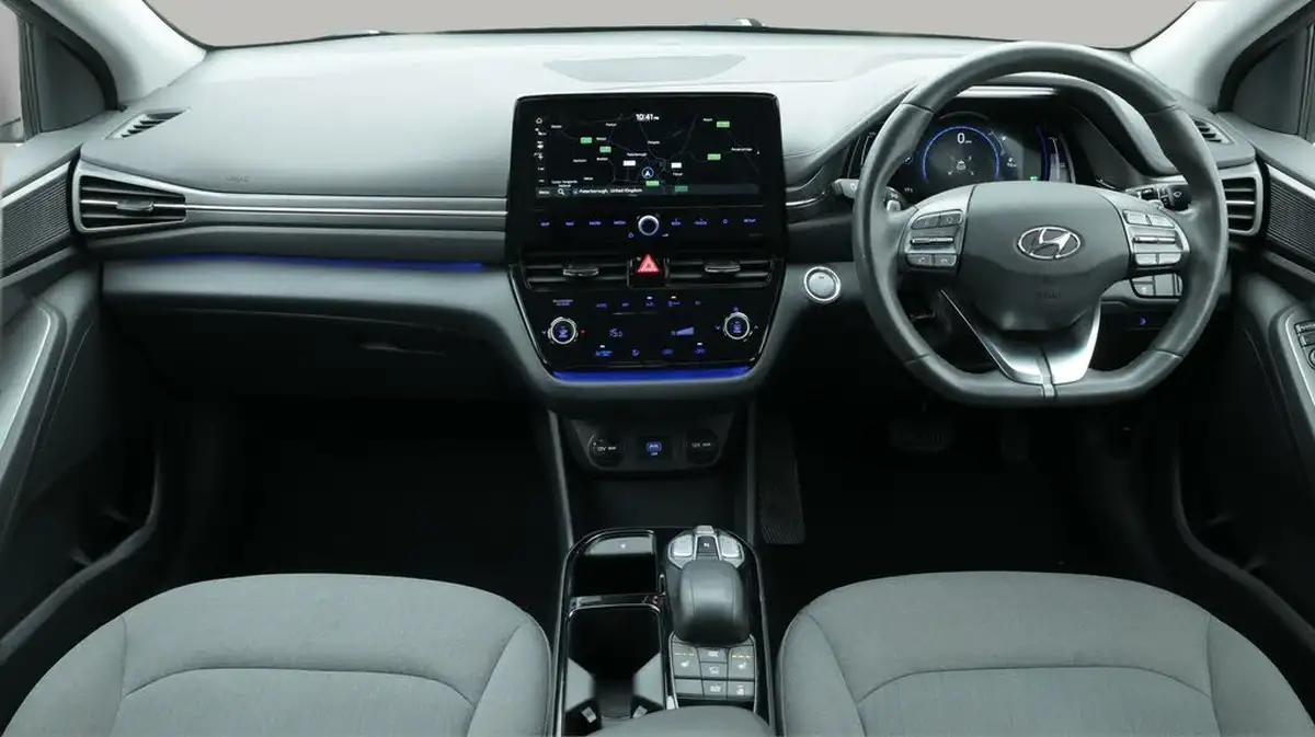 2022-hyundai-ioniq-e-premium-electric-big-13
