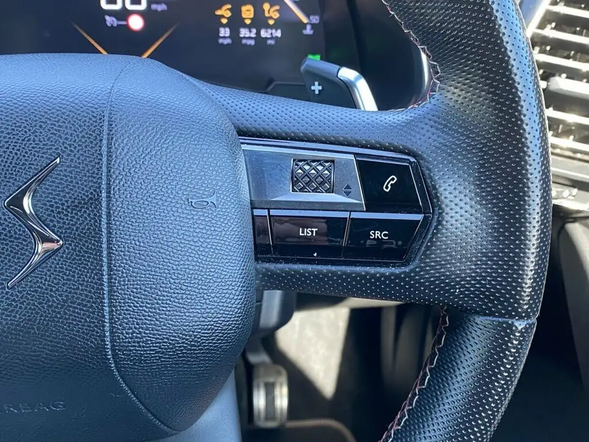 2021-ds-ds-7-crossback-16-puretech-performance-line-225ps-big-19