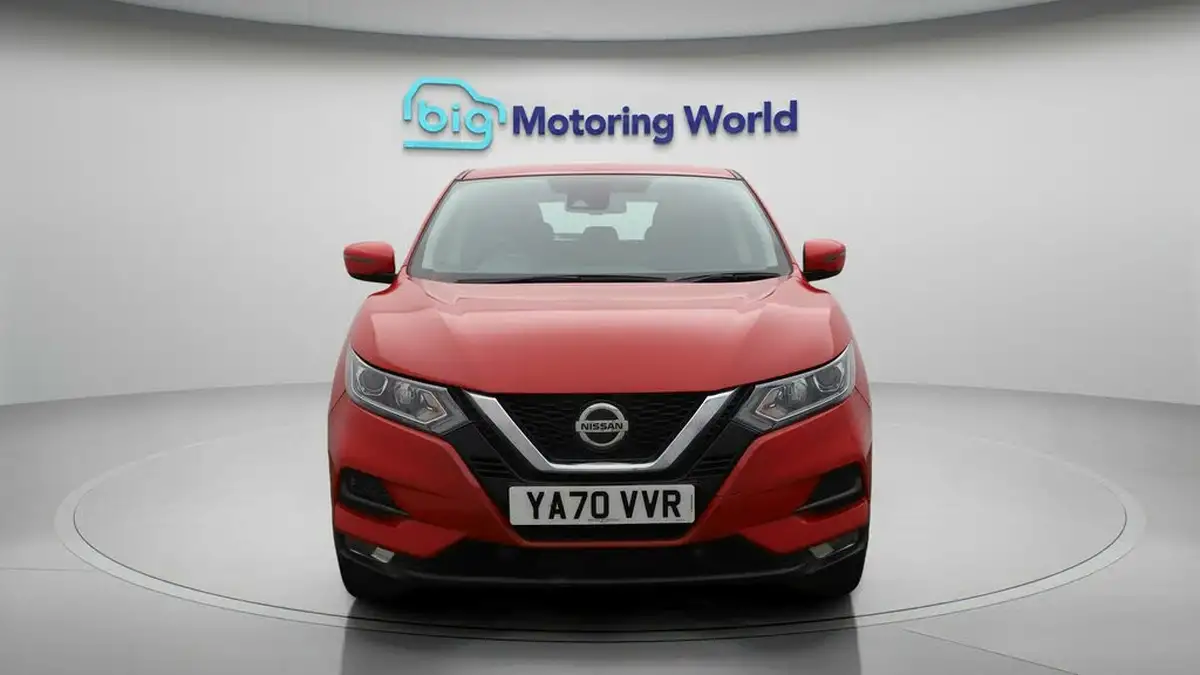 2020-nissan-qashqai-13-dig-t-acenta-premium-140ps-big-2
