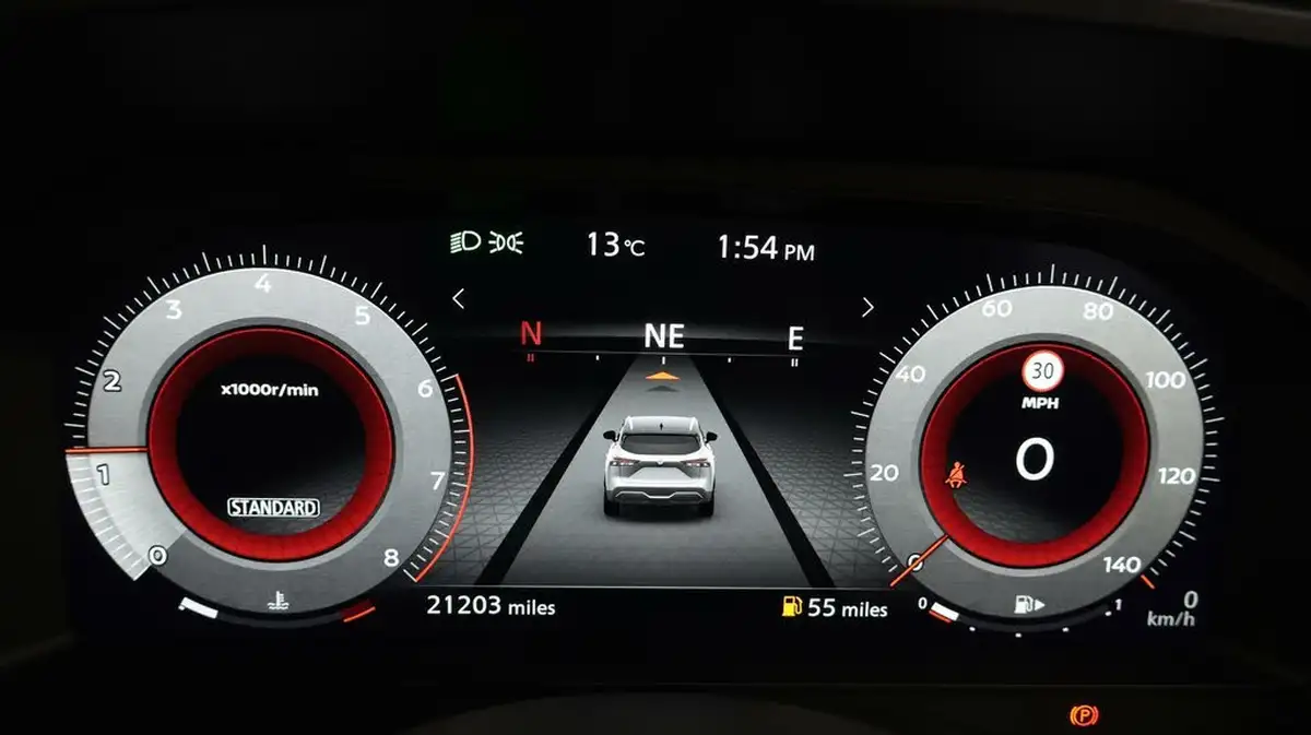 2022-nissan-qashqai-13-dig-t-tekna-140ps-big-10