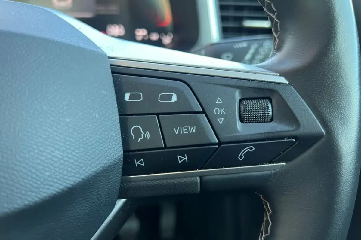 2023-seat-ateca-10-tsi-se-technology-big-32