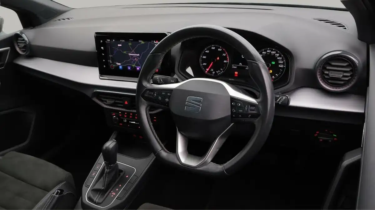 2022-seat-ibiza-10-tsi-xcellence-110ps-dsg-big-9