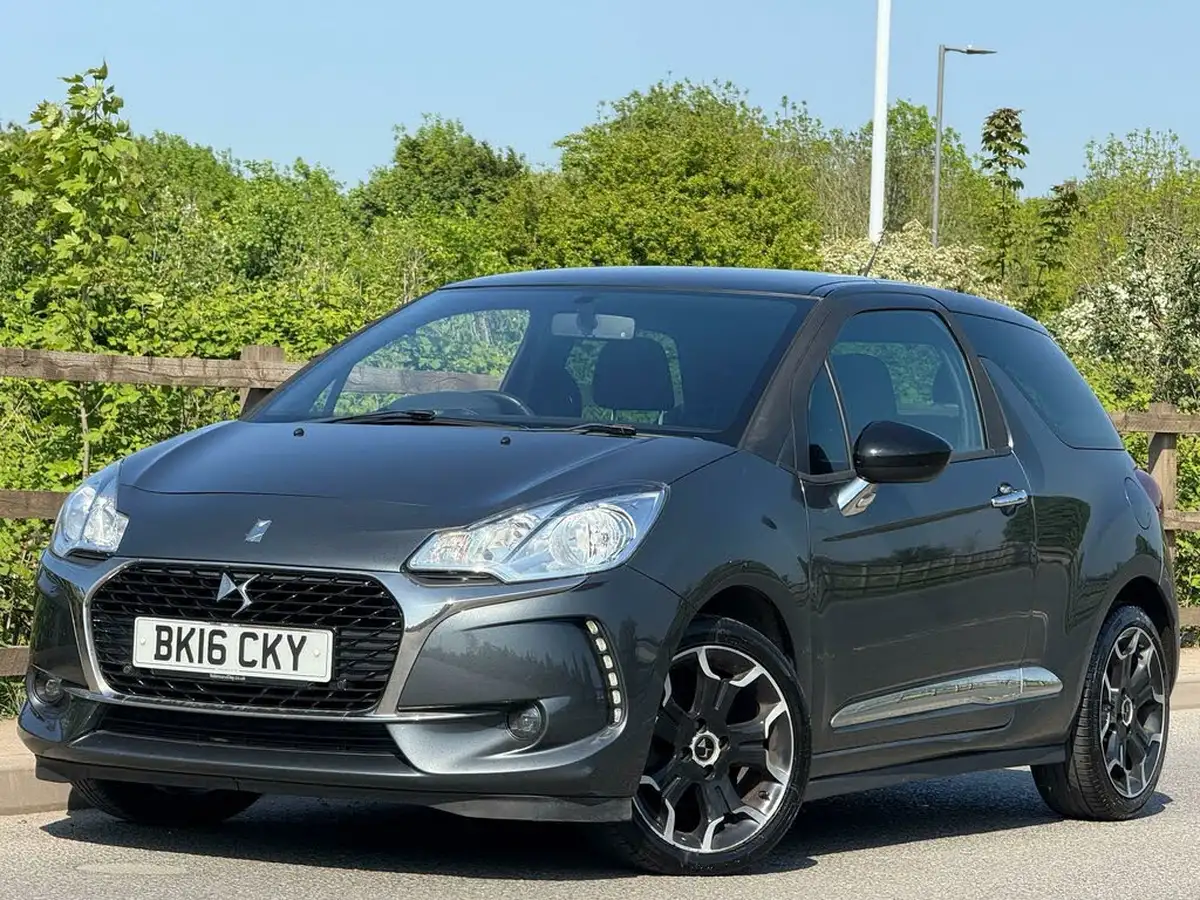 2016-ds-ds-3-16bluehdi-elegance-100ps-big-6