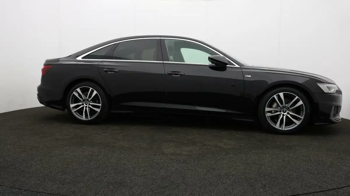 2022-audi-a6-saloon-20-40-tfsi-s-line-big-33