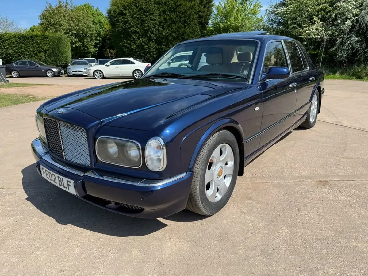 2002-bentley-arnage-68-r-big-7