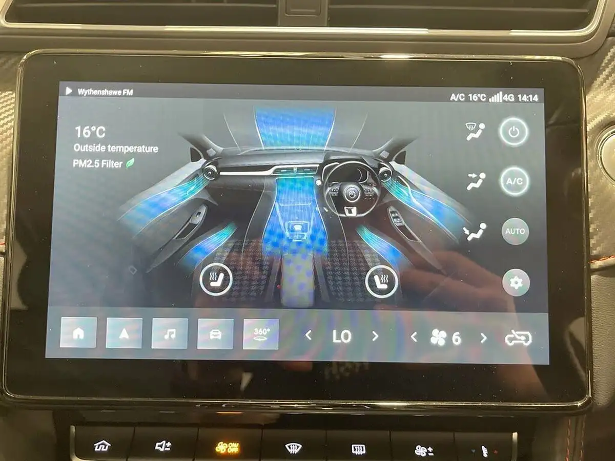 2022-mg-zs-suv-e-trophy-connect-ev-156ps-long-range-big-8