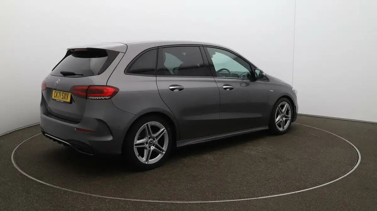 2021-mercedes-benz-b-class-13-b200-amg-line-premium-edition-big-45