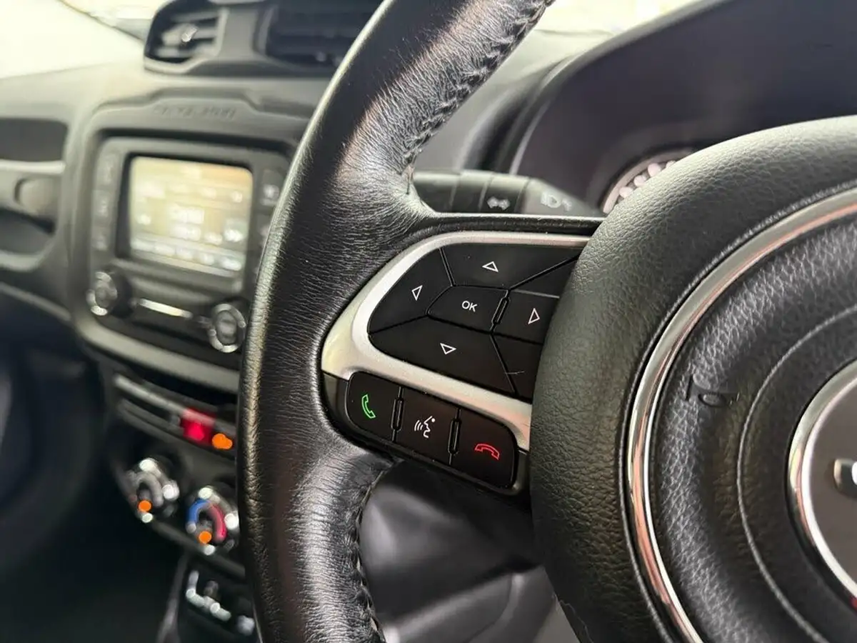 2017-jeep-renegade-16l-e-torq-longitude-big-26