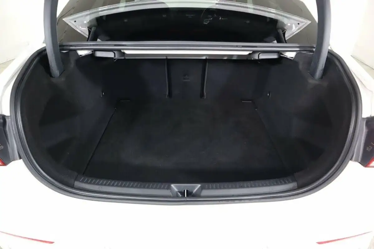 2019-mercedes-benz-a-class-13-a200-amg-line-premium-saloon-4d-7g-dct-big-43