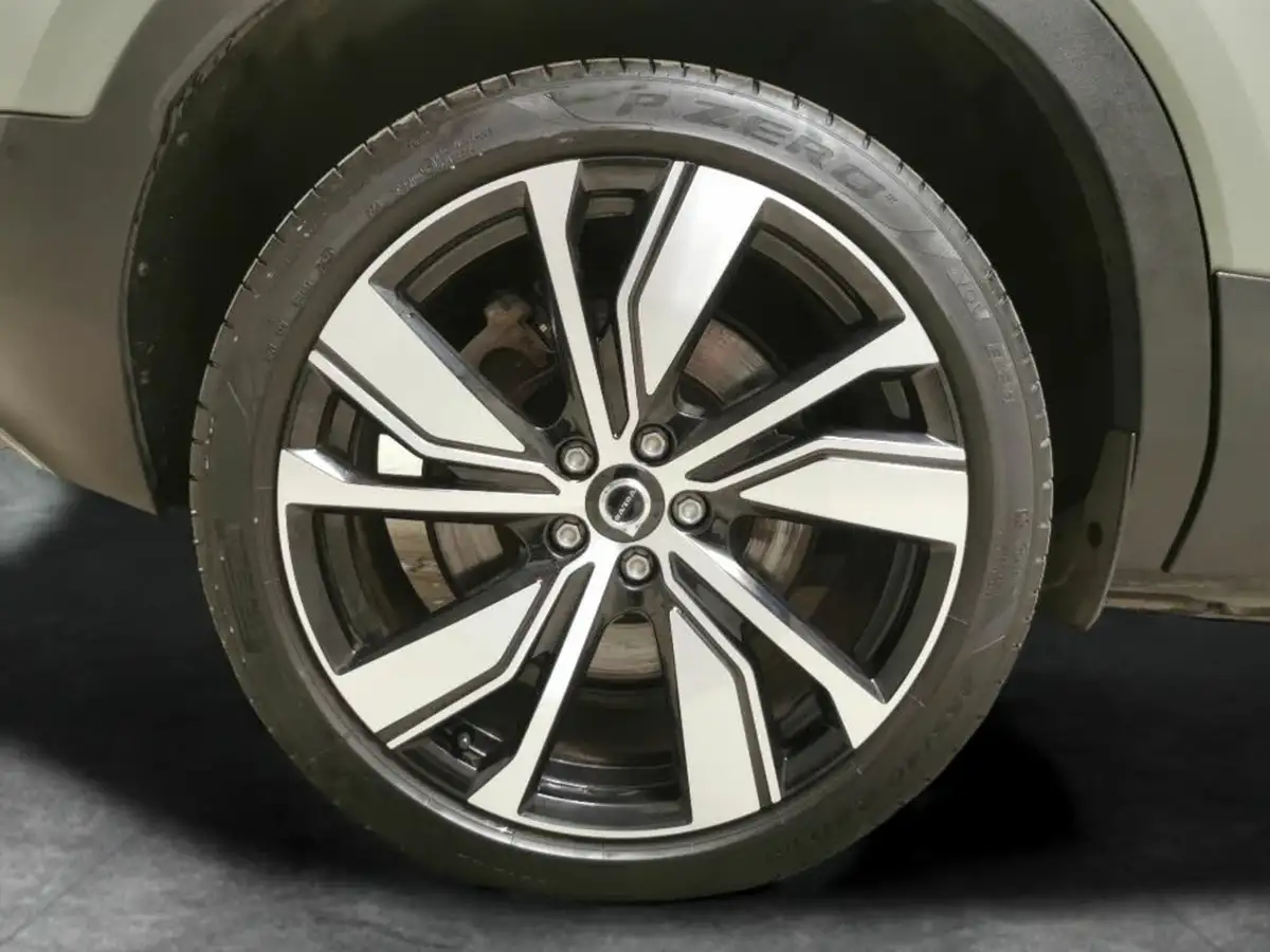 2022-volvo-c40-e-twin-recharge-pro-big-25