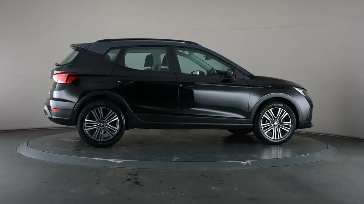 2022-seat-arona-10-tsi-evo-se-technology-big-54