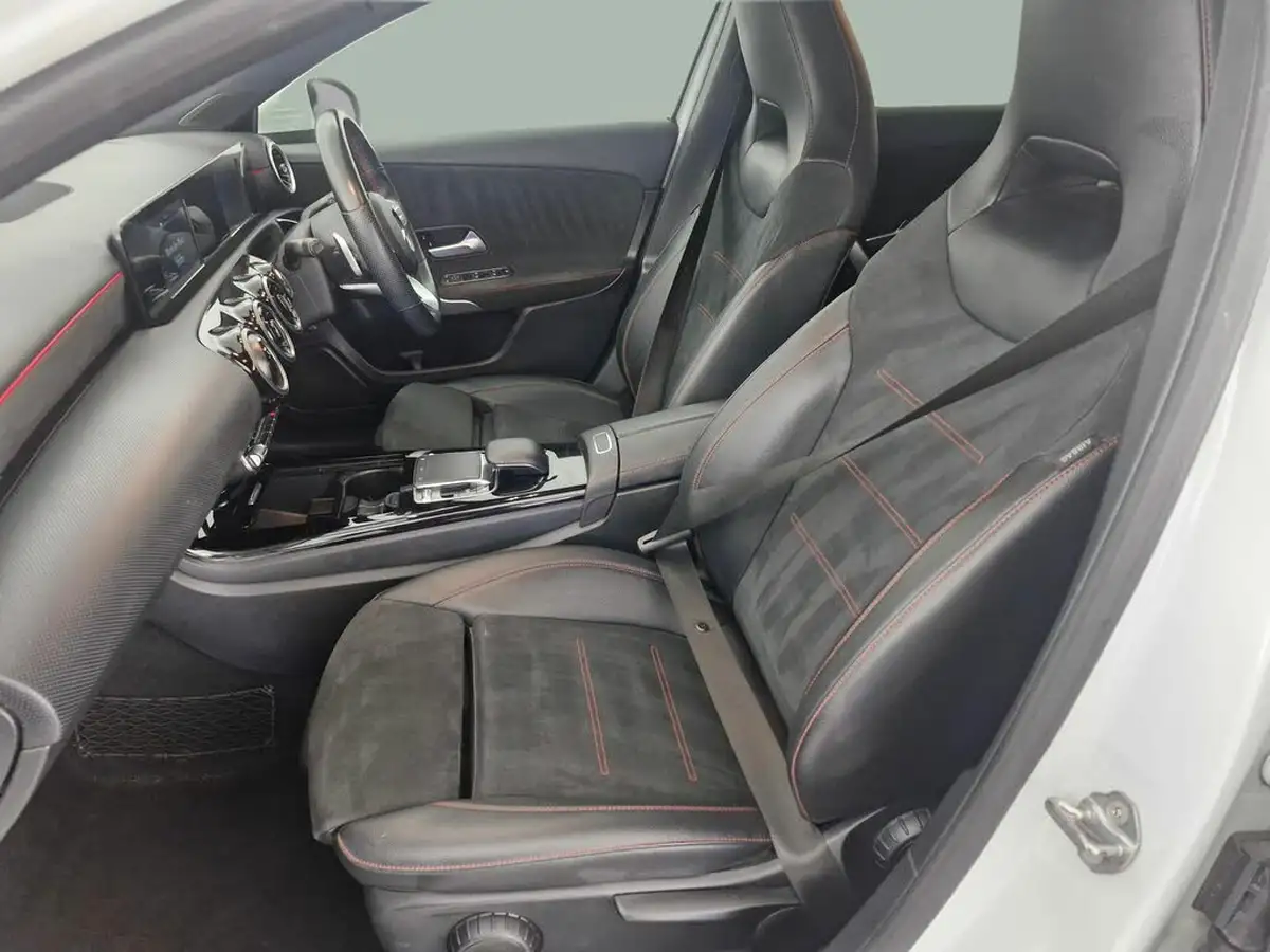 2019-mercedes-benz-a-class-13-a200-amg-line-hatchback-5d-7g-dct-big-27