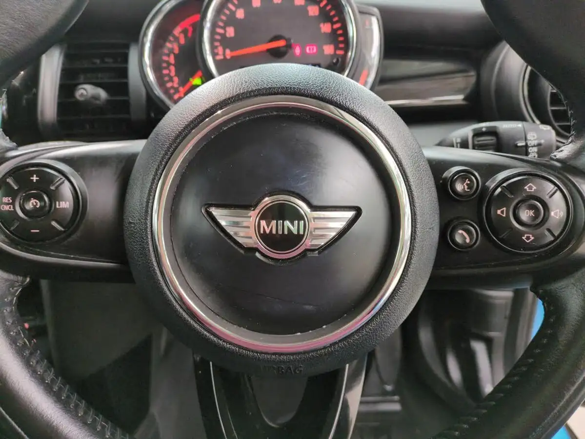 2017-mini-cooper-15-cooper-ss-hatchback-3d-big-11