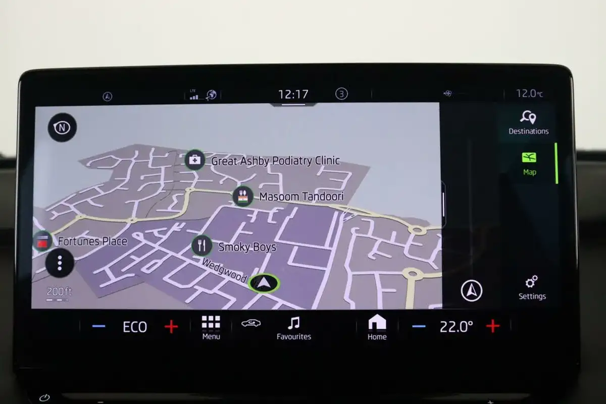 2021-skoda-enyaq-e-60-eco-suite-62-kwh-big-30