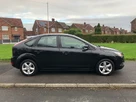 2009-ford-focus-16-zetec-hatchback-5d-small-6