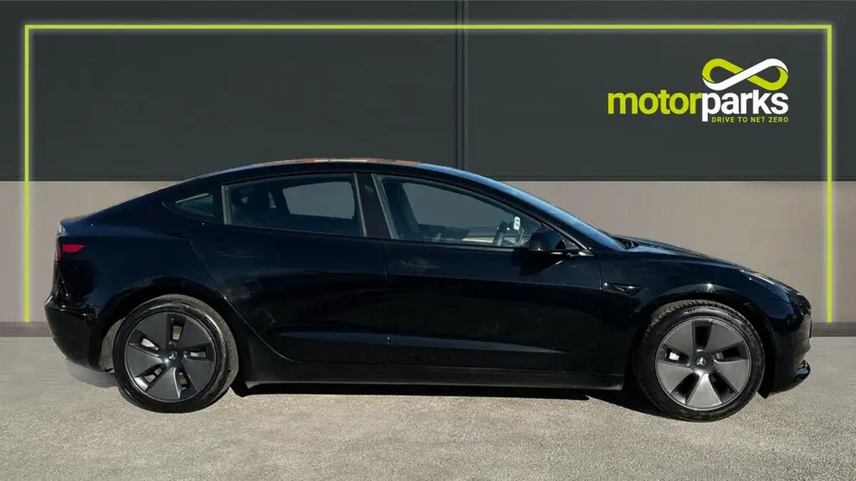 2021-tesla-model-3-e-standard-plus-big-1
