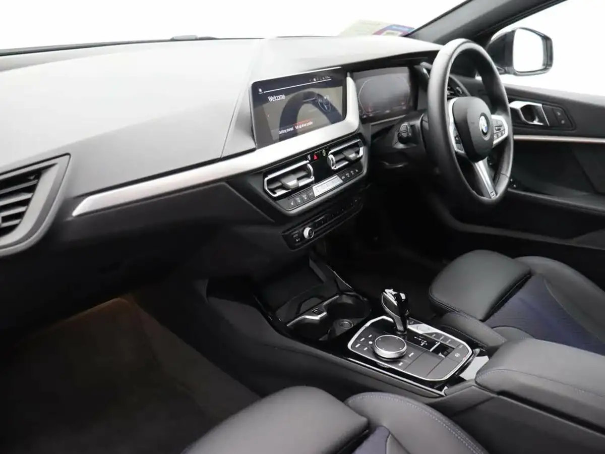 2024-bmw-1-series-15-118i-m-sport-lcp-dct-big-7