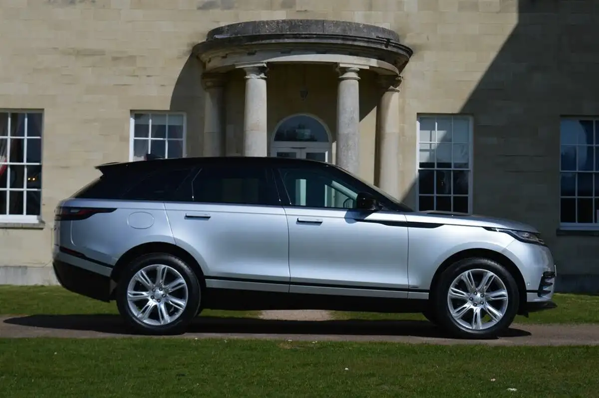 2018-land-rover-range-rover-velar-20-p250-r-dynamic-se-ss-big-8