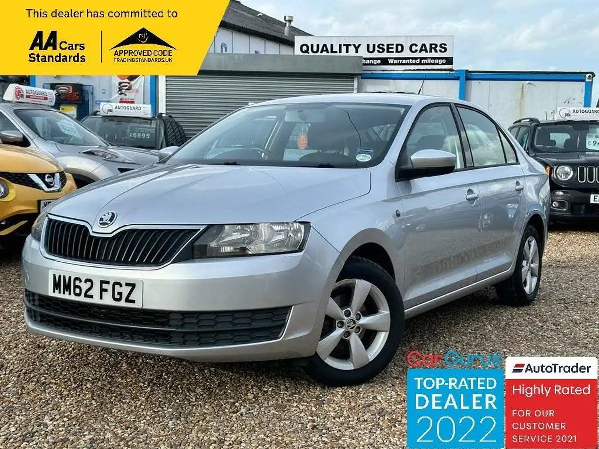 2013-skoda-rapid-12-se-86ps-big-0