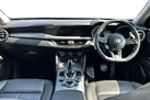 2021-alfa-romeo-stelvio-20-sprint-small-6