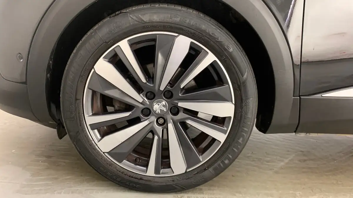 2020-peugeot-3008-suv-12-puretech-gt-line-eat8-big-5