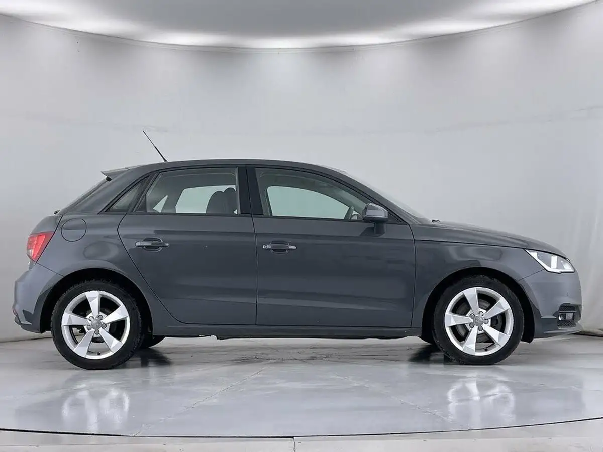 2018-audi-a1-16tdi-sport-nav-sportback-5d-big-14