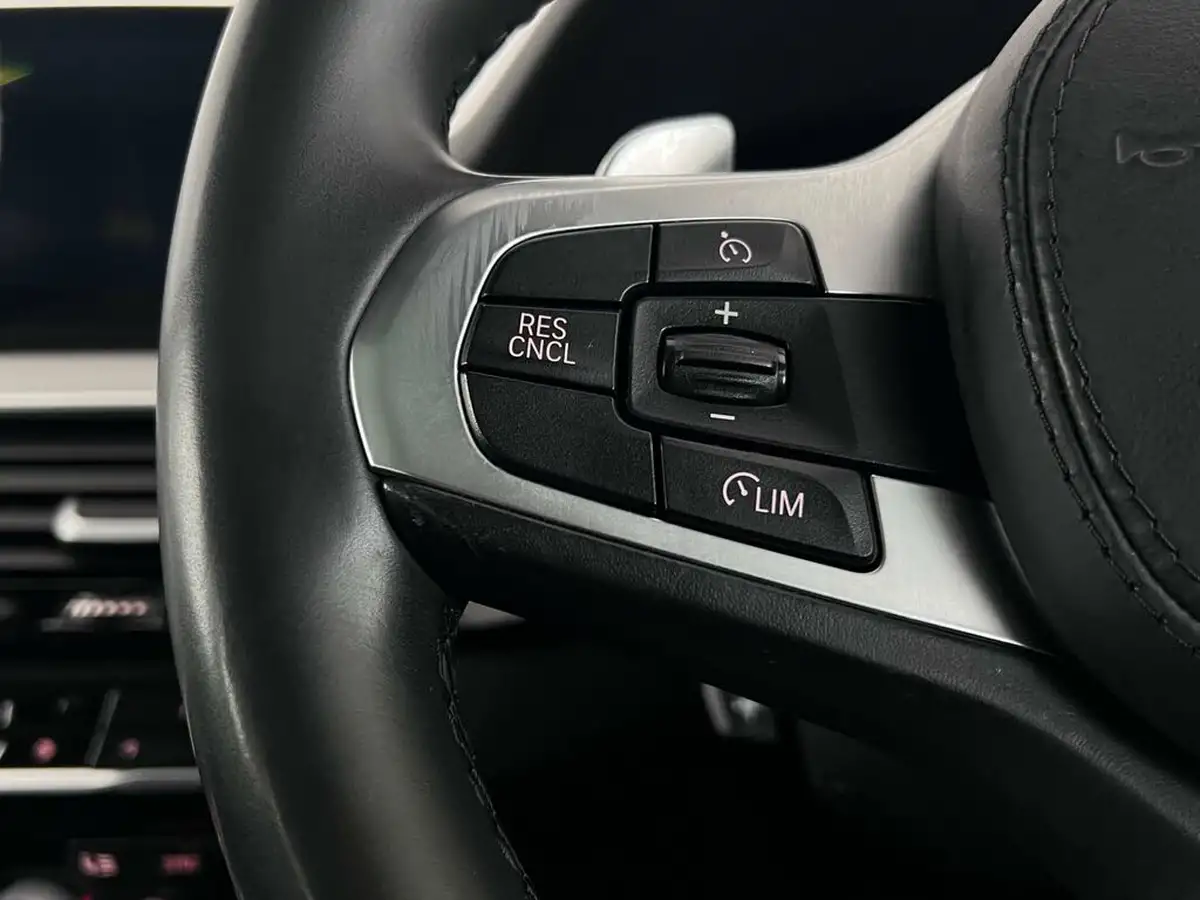 2019-bmw-6-series-20td-620d-m-sport-big-19