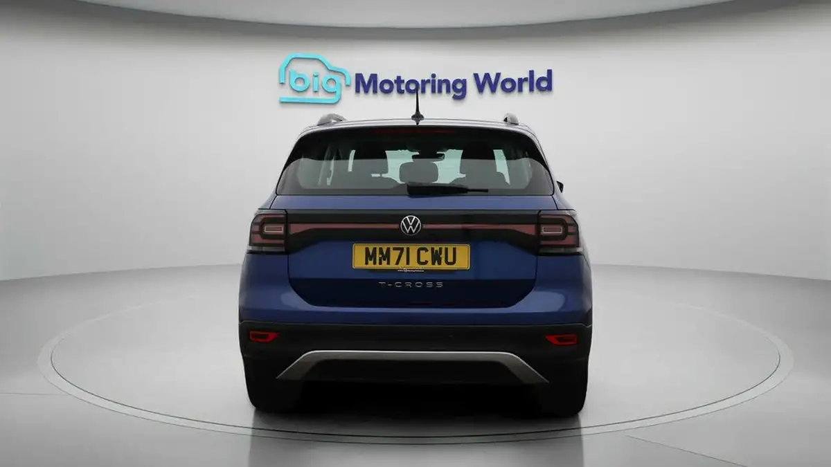 2021-volkswagen-t-cross-big-6