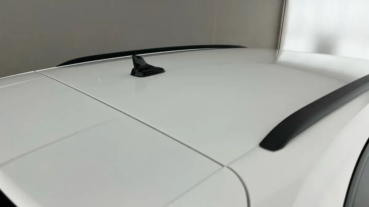2021-audi-a4-avant-20-35-tfsi-black-edition-s-tronic-big-32