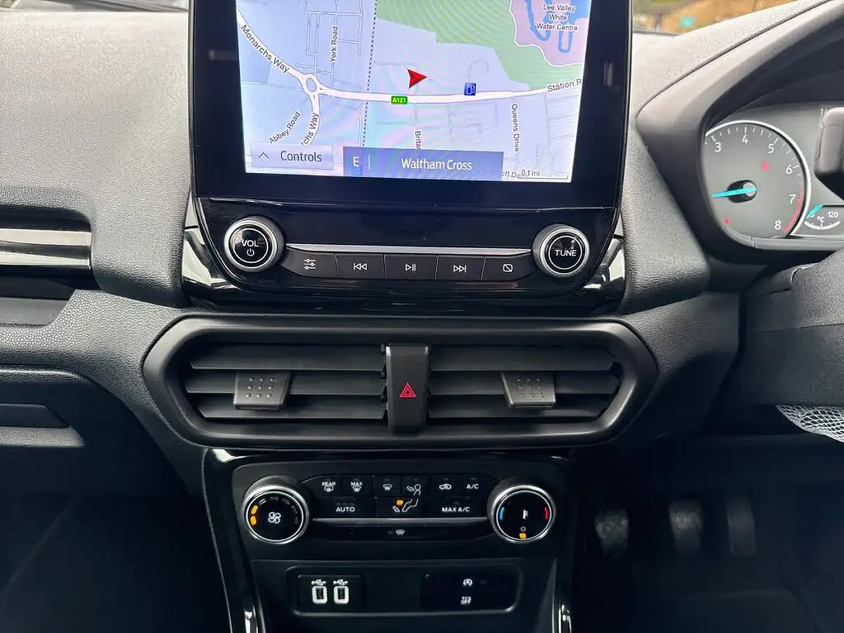 2022-ford-ecosport-10t-titanium-big-22