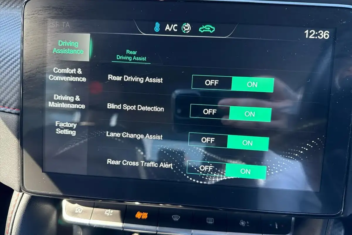 2021-mg-zs-suv-10t-gdi-exclusive-auto-big-31
