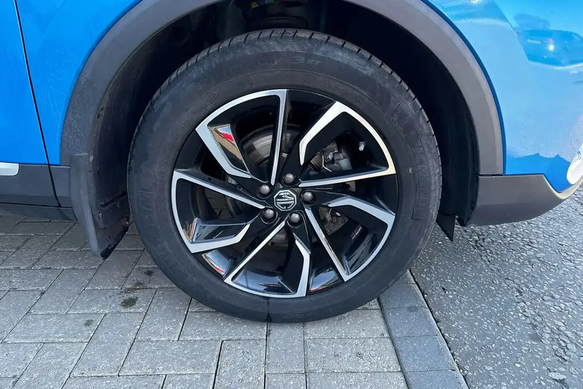 2021-mg-zs-suv-10t-gdi-exclusive-auto-big-3