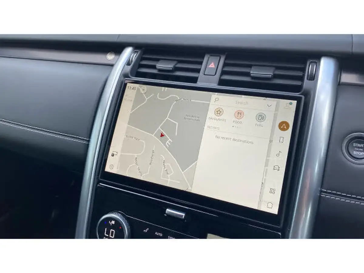 2025-land-rover-discovery-30-d350-metropolitan-edition-big-10