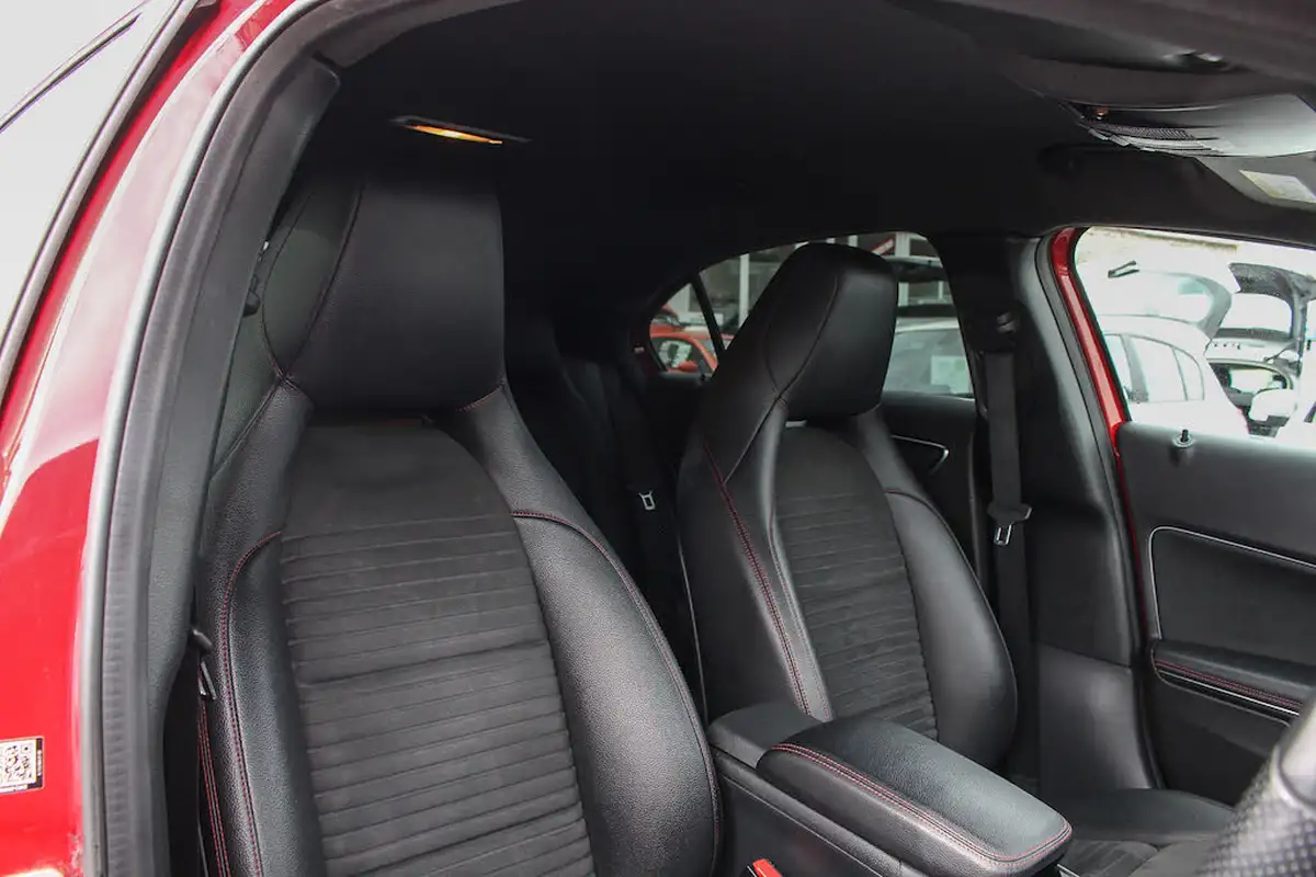 2017-mercedes-benz-a-class-21d-a200d-amg-line-premiumss-7g-dct-big-14