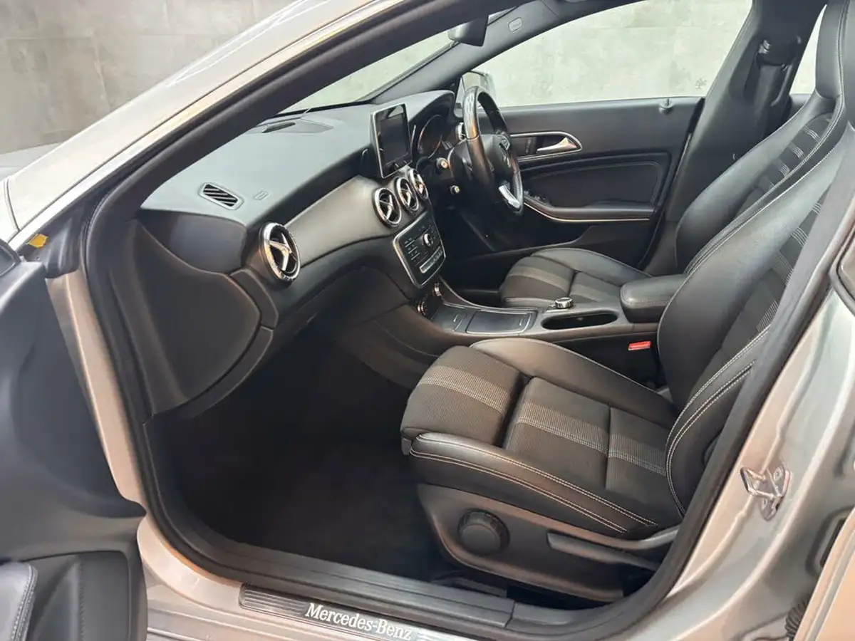 2018-mercedes-benz-cla-16-cla-180-sport-coupe-4d-7g-dct-big-19