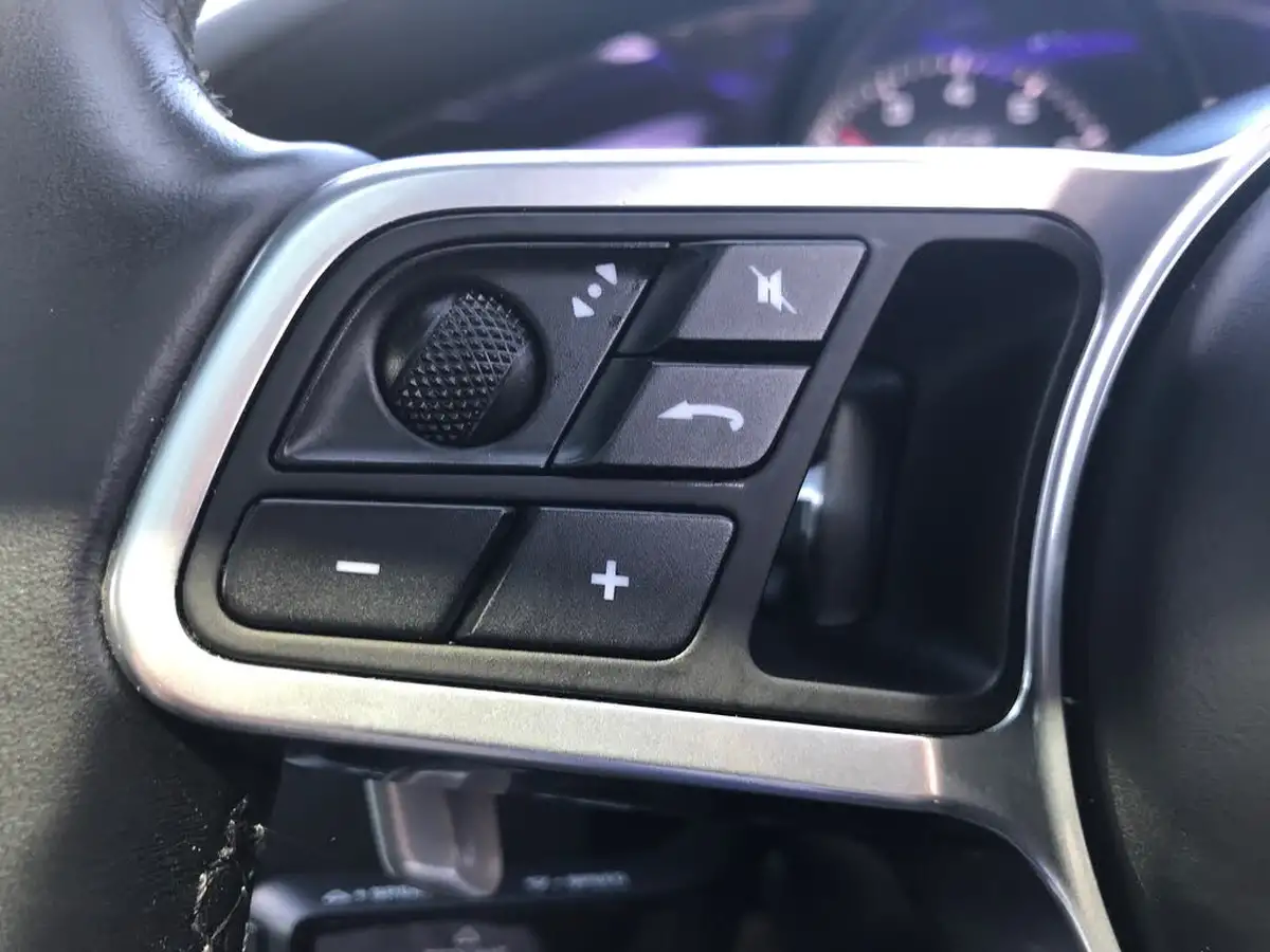 2021-porsche-cayenne-40-v8-gts-coupe-big-27