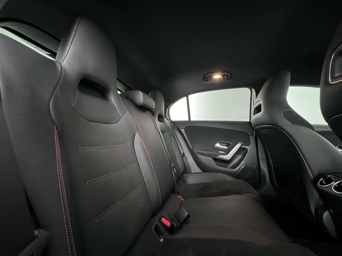 2019-mercedes-benz-a-class-15d-a180d-amg-line-executive-hatchback-5d-7g-dct-big-15