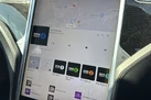 2018-tesla-model-s-e-75d-small-19